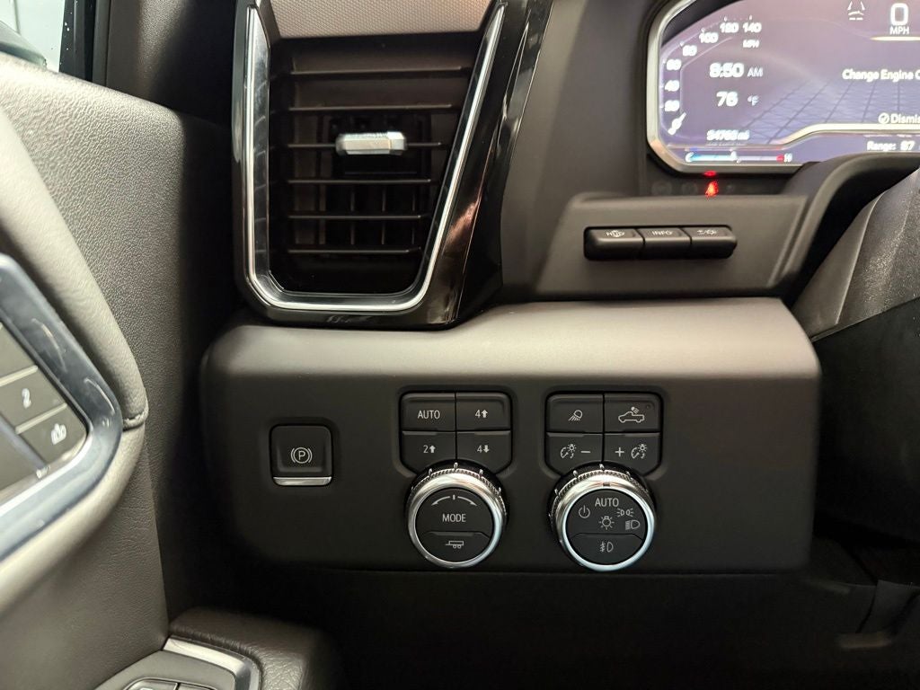2024 GMC Sierra 2500HD Denali