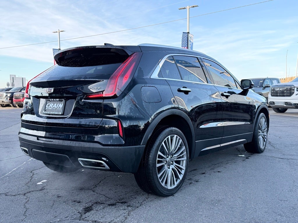 2024 Cadillac XT4 Premium Luxury