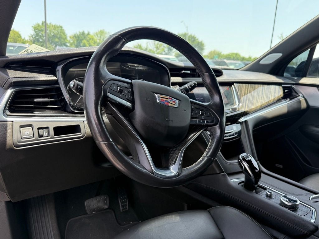 2023 Cadillac XT6 Premium Luxury