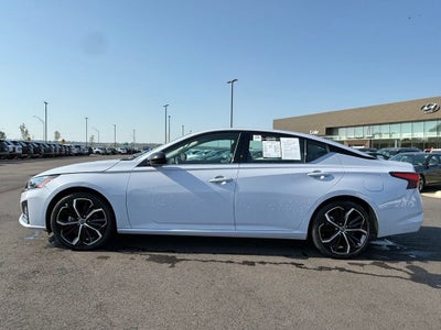 2025 Nissan Altima 2.5 SR