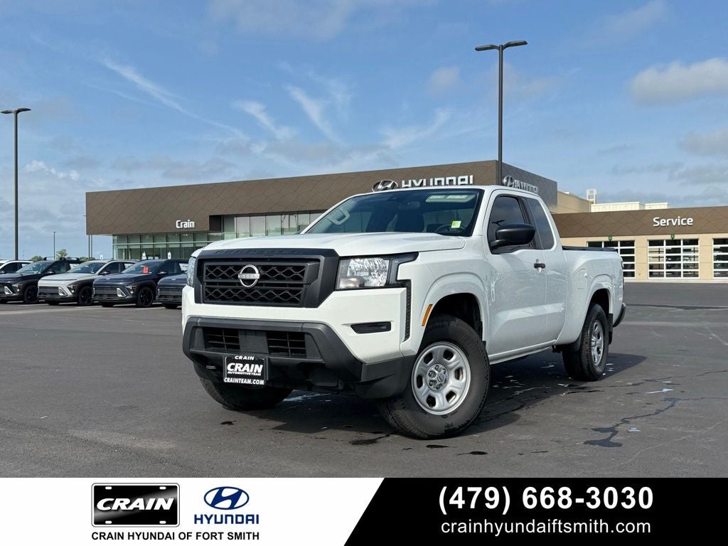 2023 Nissan Frontier S