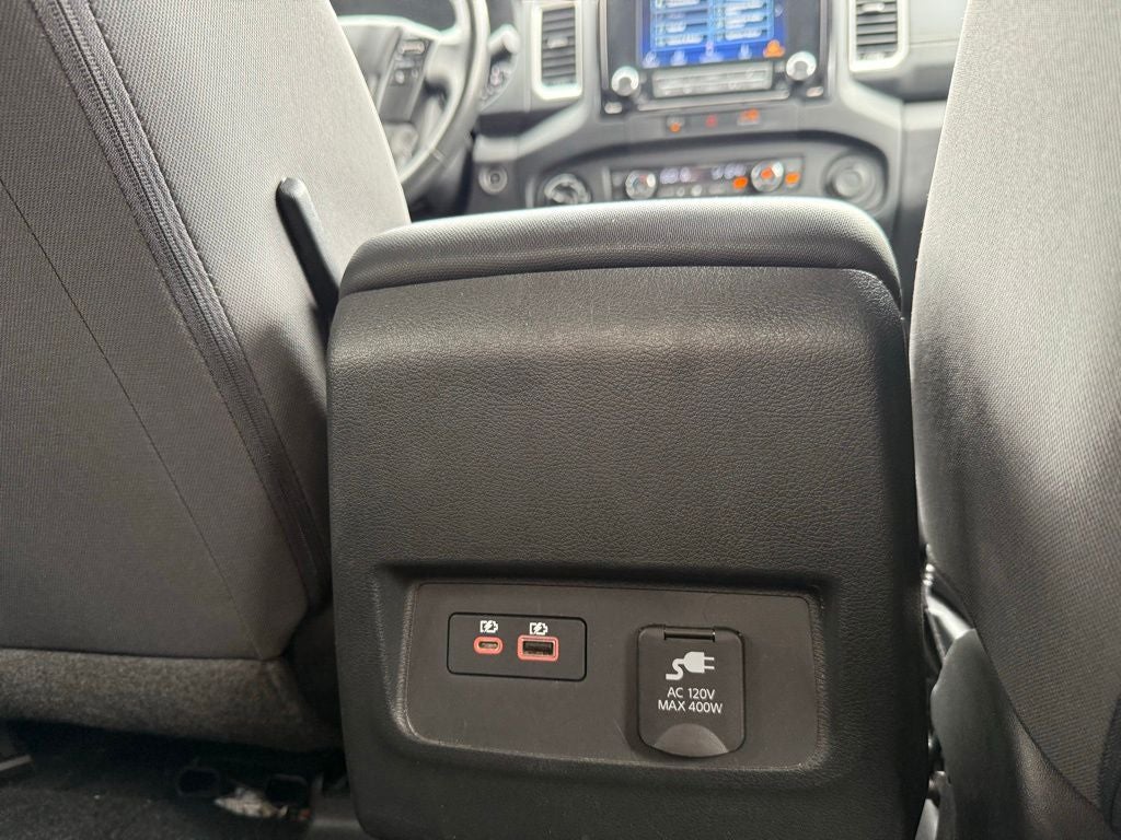 2024 Nissan Frontier SV