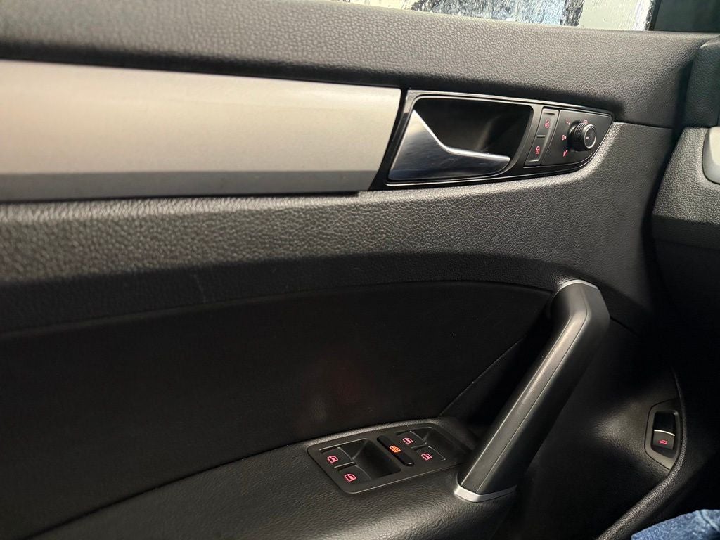 2022 Volkswagen Passat 2.0T SE