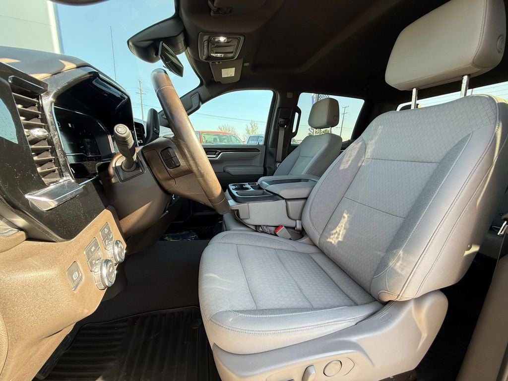 2023 GMC Sierra 1500 SLE