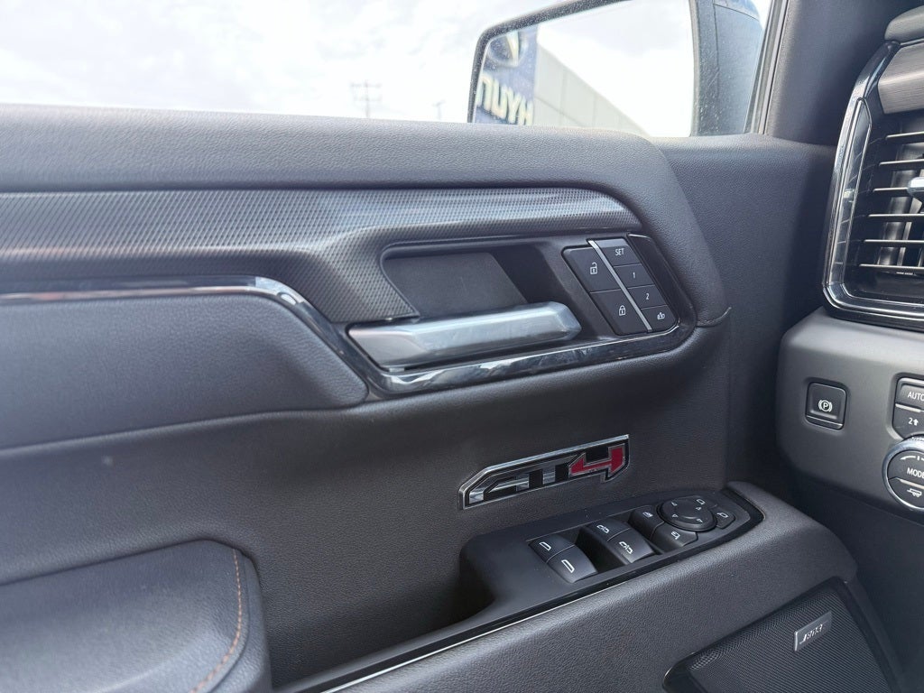 2025 GMC Sierra 1500 AT4 TECH,PREMIUM PACK,6.2L
