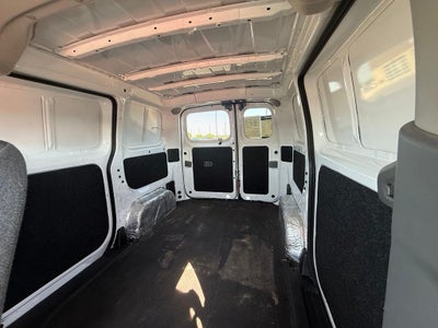 2017 Nissan NV200 SV