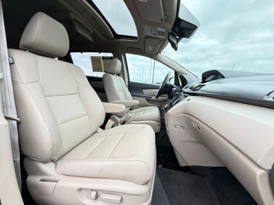 2014 Honda Odyssey EX-L Handicap Equipped