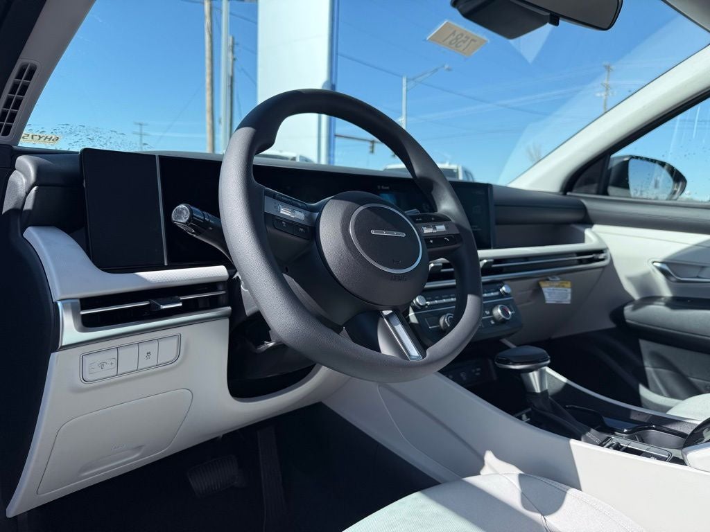 2026 Hyundai TUCSON SE FWD