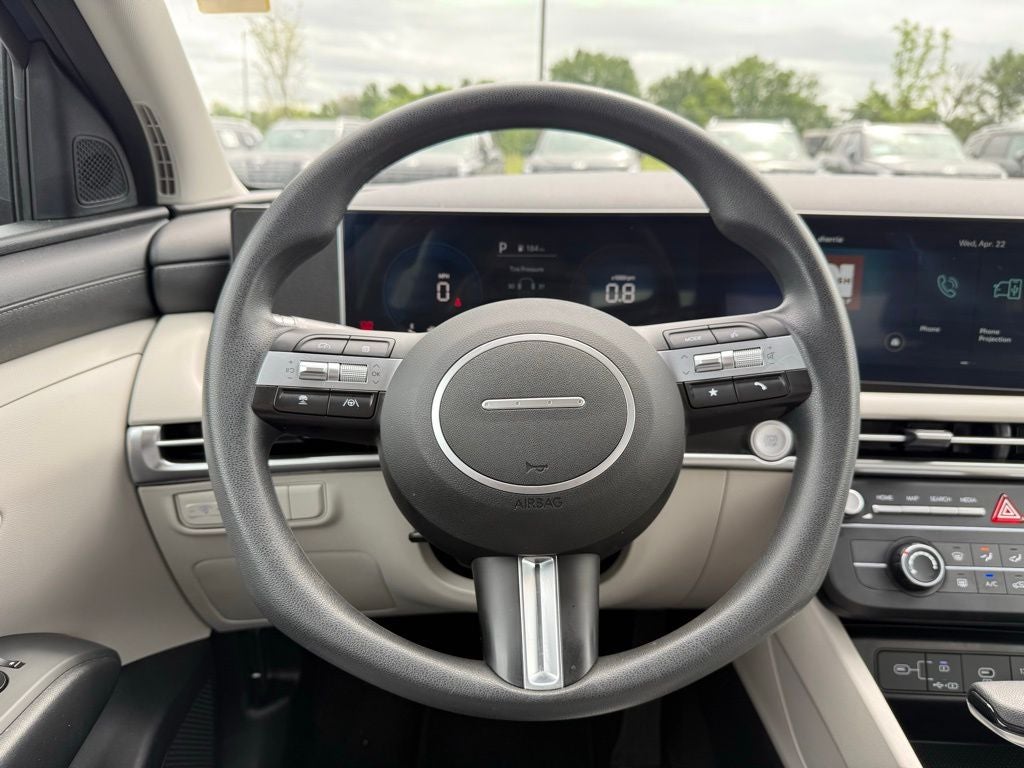 2025 Hyundai TUCSON SE