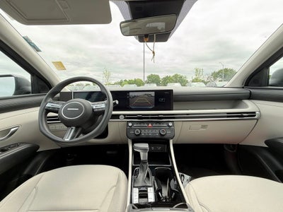 2025 Hyundai TUCSON SE