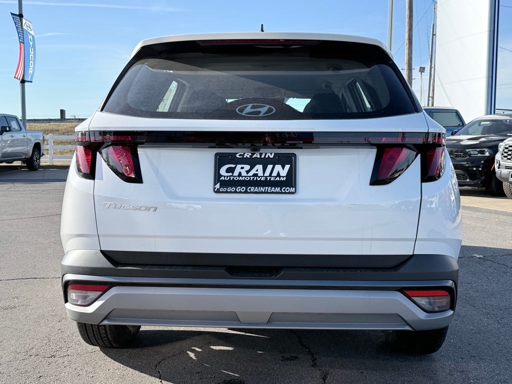 2026 Hyundai TUCSON SE FWD