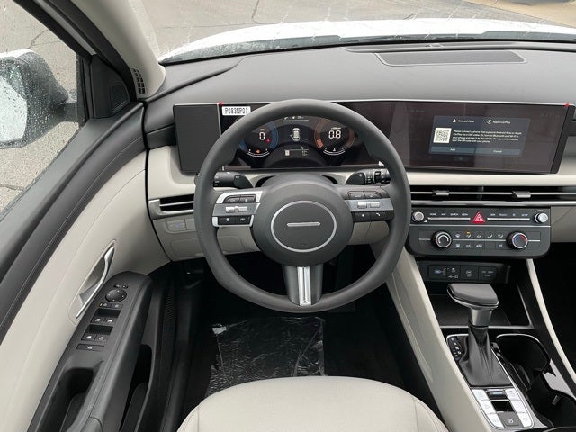 2025 Hyundai TUCSON SE AWD