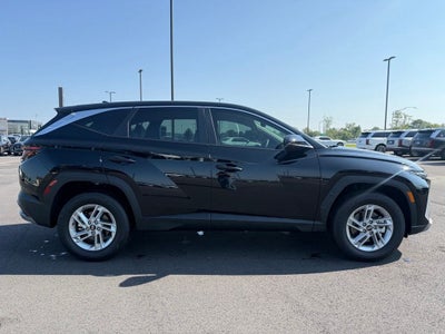 2025 Hyundai TUCSON SE