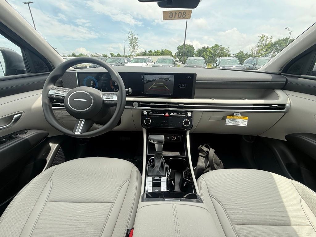 2026 Hyundai TUCSON SEL FWD