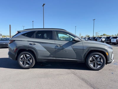 2026 Hyundai TUCSON SEL FWD
