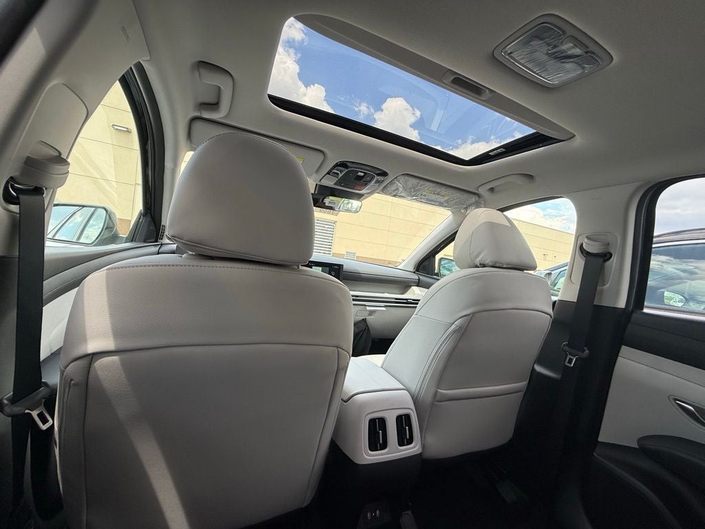 2026 Hyundai TUCSON SEL Premium FWD