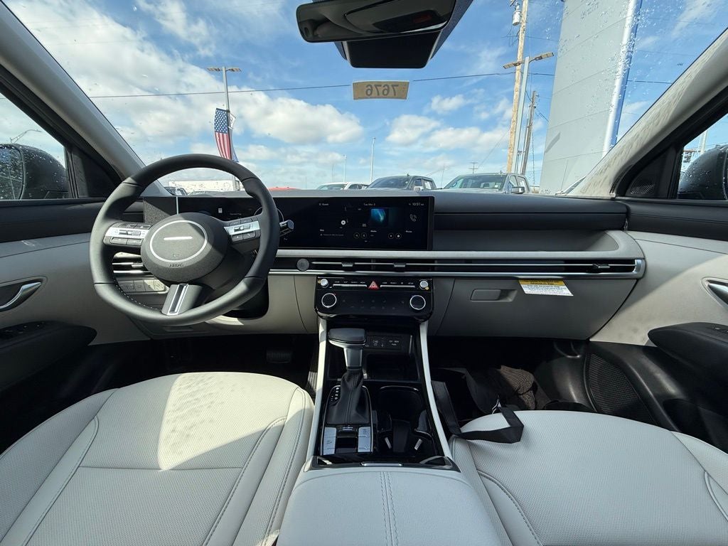 2026 Hyundai TUCSON SEL Premium FWD