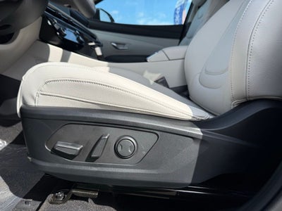 2026 Hyundai TUCSON SEL Premium FWD