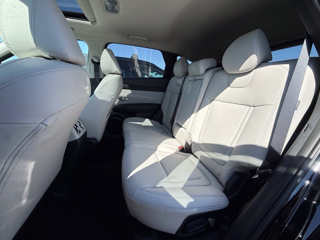 2026 Hyundai TUCSON SEL Premium FWD