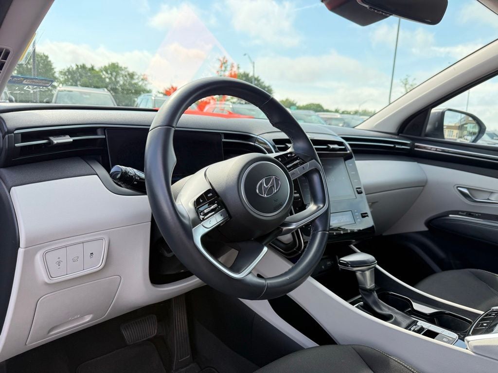 2022 Hyundai TUCSON SEL
