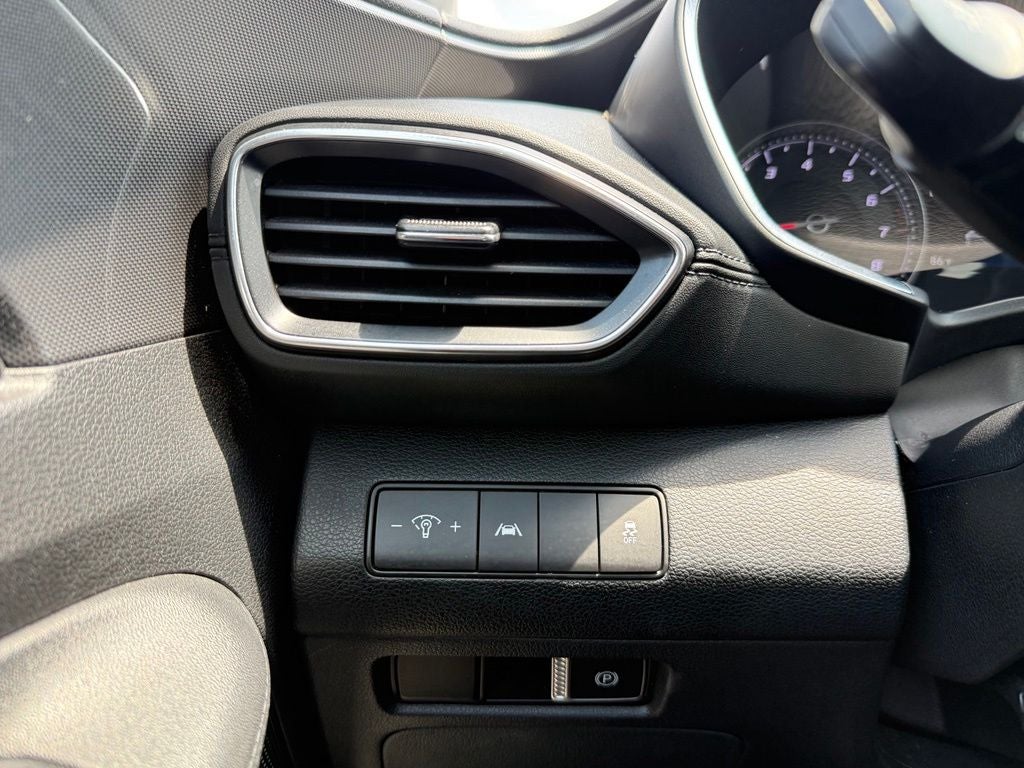 2021 Hyundai SANTA FE SE