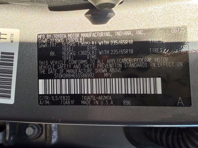 2025 Toyota Highlander XLE