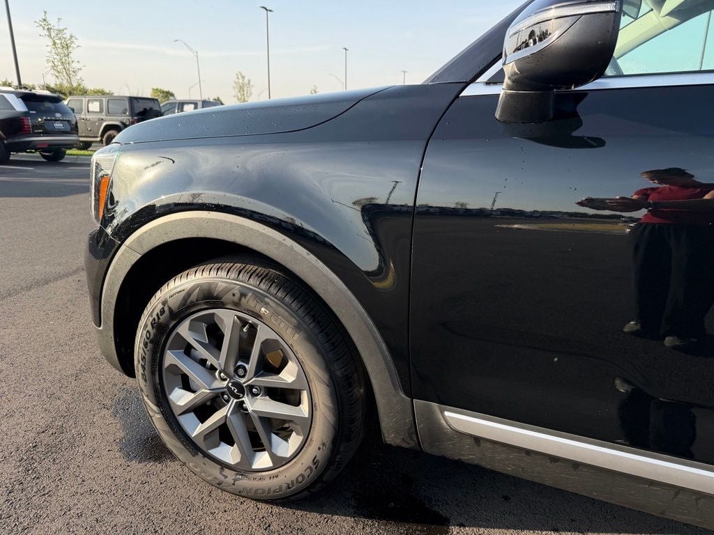 2025 Kia Telluride LX