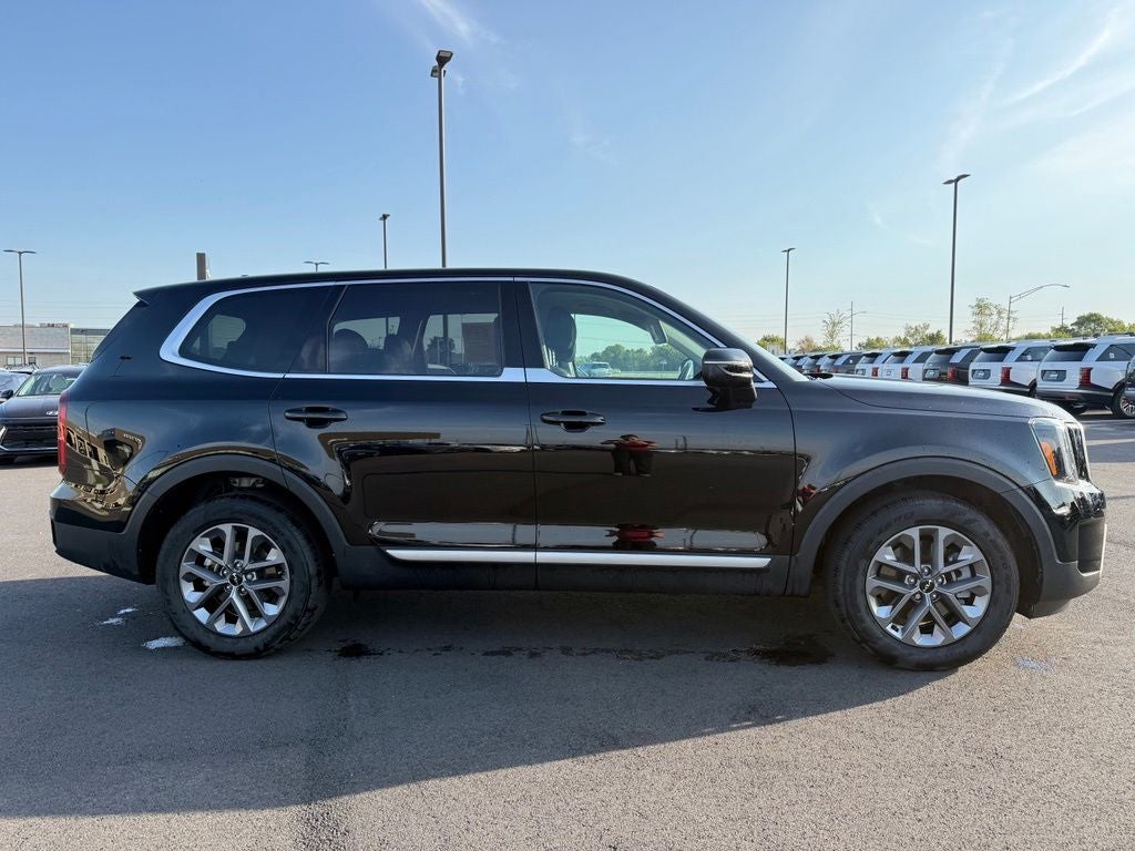 2025 Kia Telluride LX