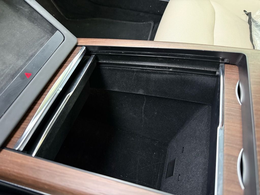 2022 Tesla Model S Base self driving capability