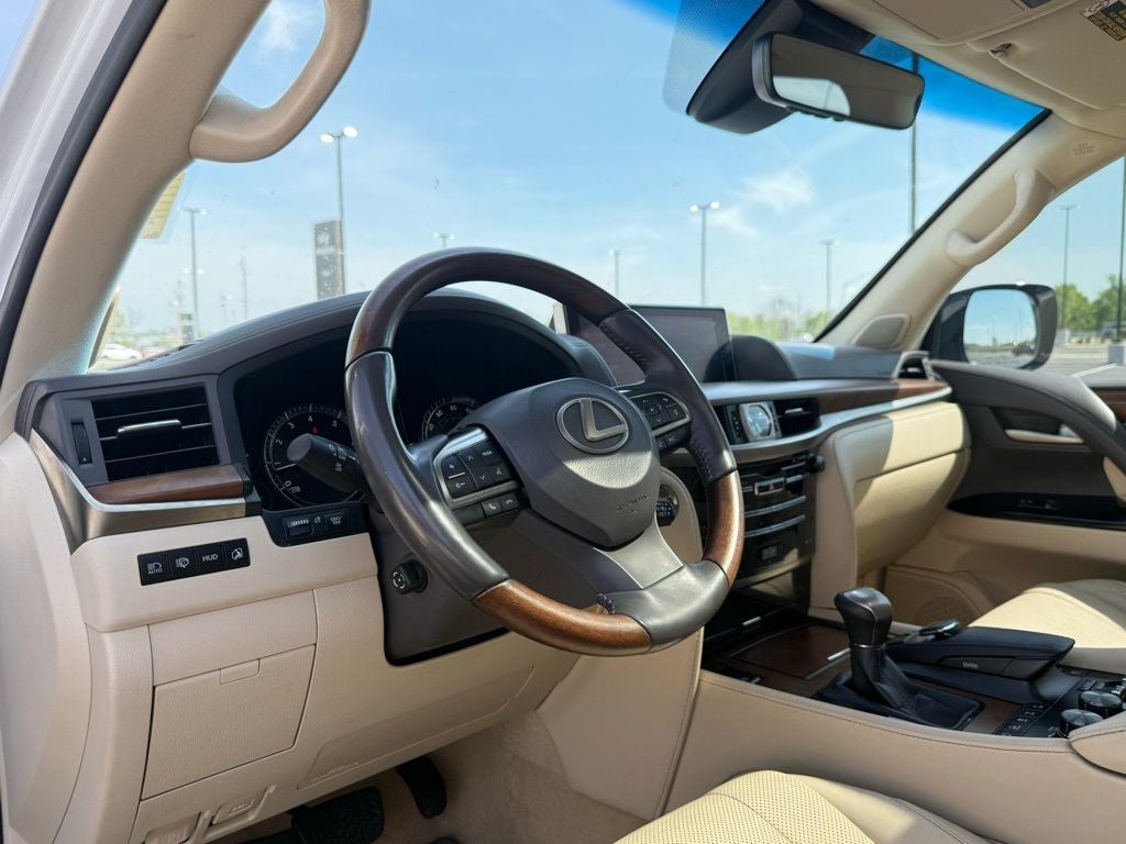 2019 Lexus LX 570
