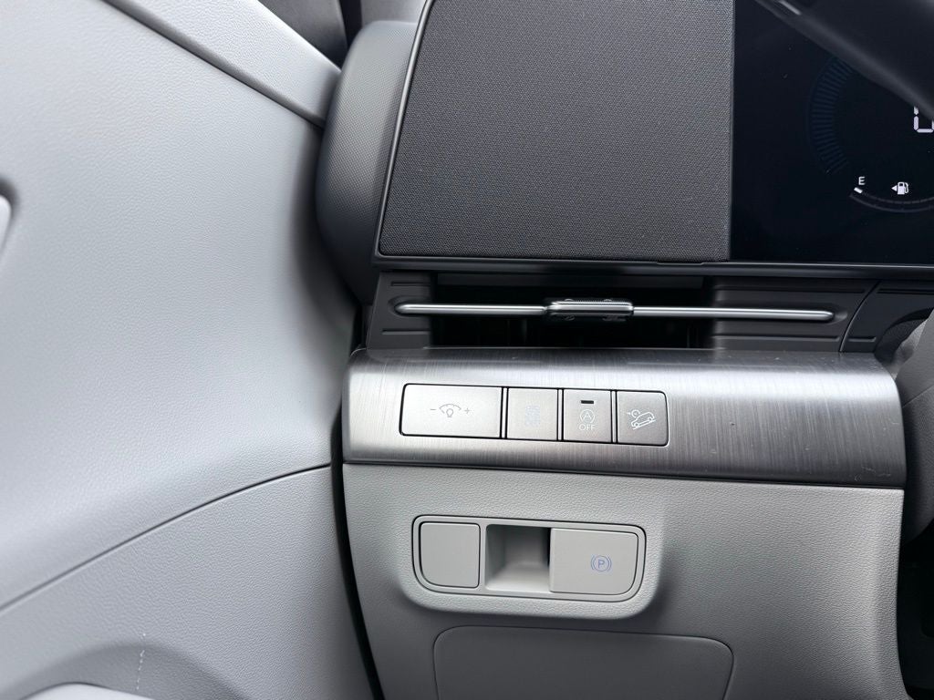 2026 Hyundai KONA SE FWD