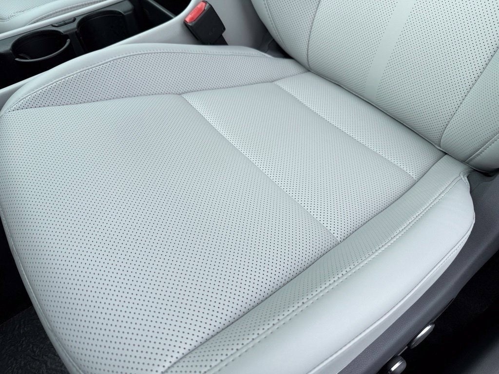 2027 Hyundai KONA SEL Premium FWD