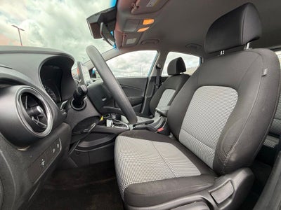 2022 Hyundai KONA SE