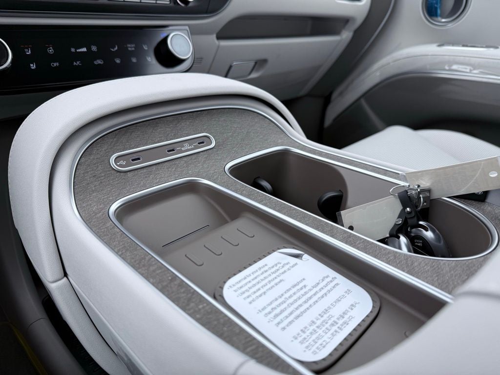 2026 Hyundai PALISADE SEL Premium FWD