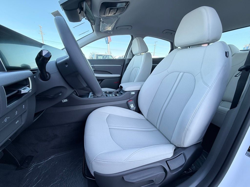 2026 Hyundai SONATA SE