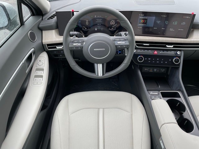 2025 Hyundai SONATA HYBRID SEL