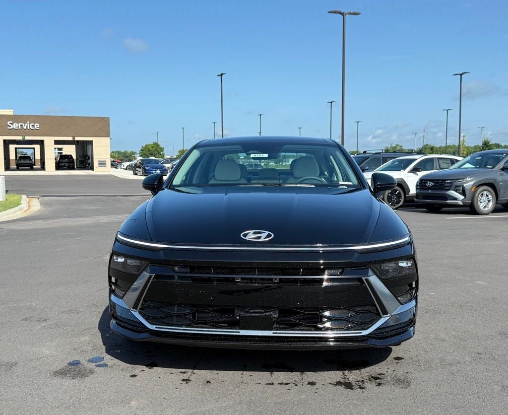 2026 Hyundai SONATA HYBRID SEL