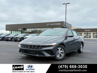 2026 Hyundai ELANTRA SE