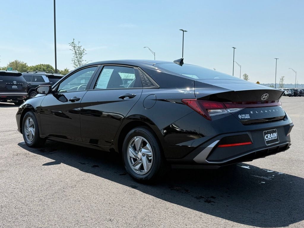 2026 Hyundai ELANTRA SE