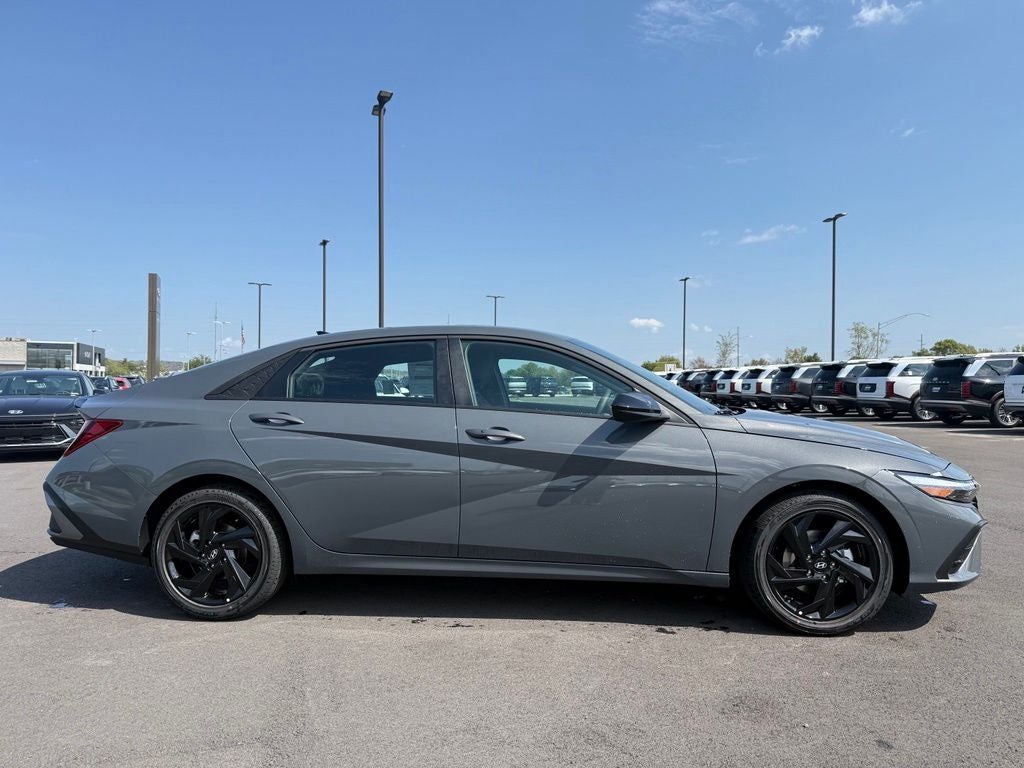 2026 Hyundai ELANTRA SEL Sport Plus