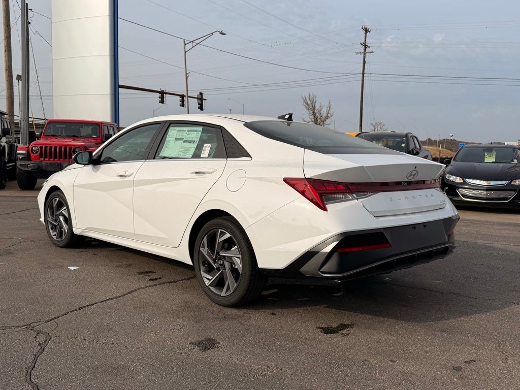 2026 Hyundai ELANTRA Limited