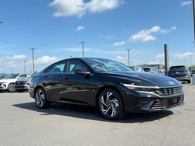 2026 Hyundai ELANTRA Limited
