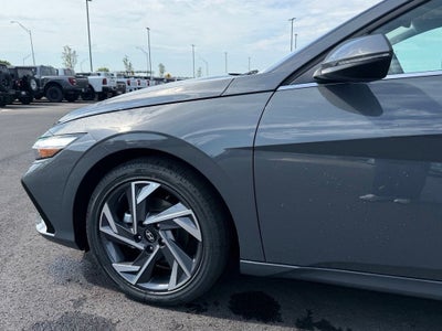 2026 Hyundai ELANTRA Limited