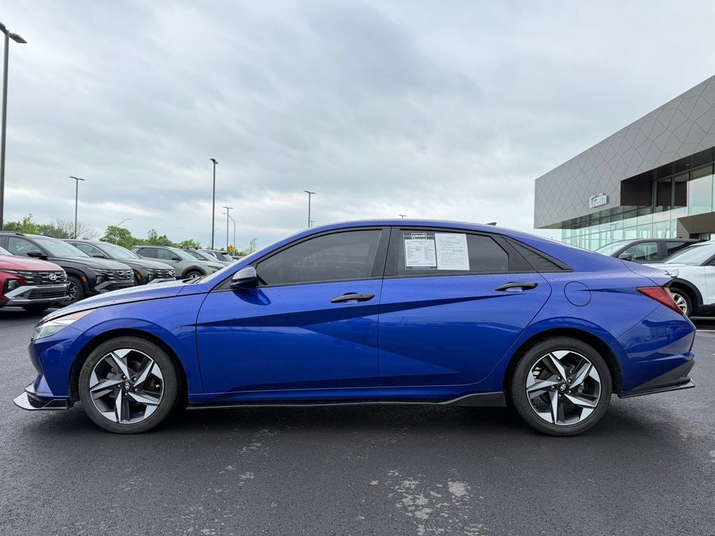 2023 Hyundai ELANTRA SEL