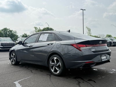 2023 Hyundai ELANTRA SEL
