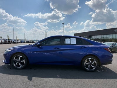 2023 Hyundai ELANTRA SEL