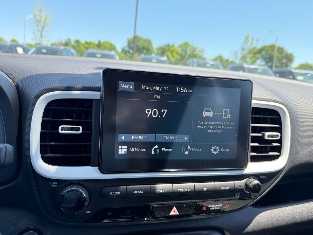 2026 Hyundai VENUE SEL W/Two-Tone Roof