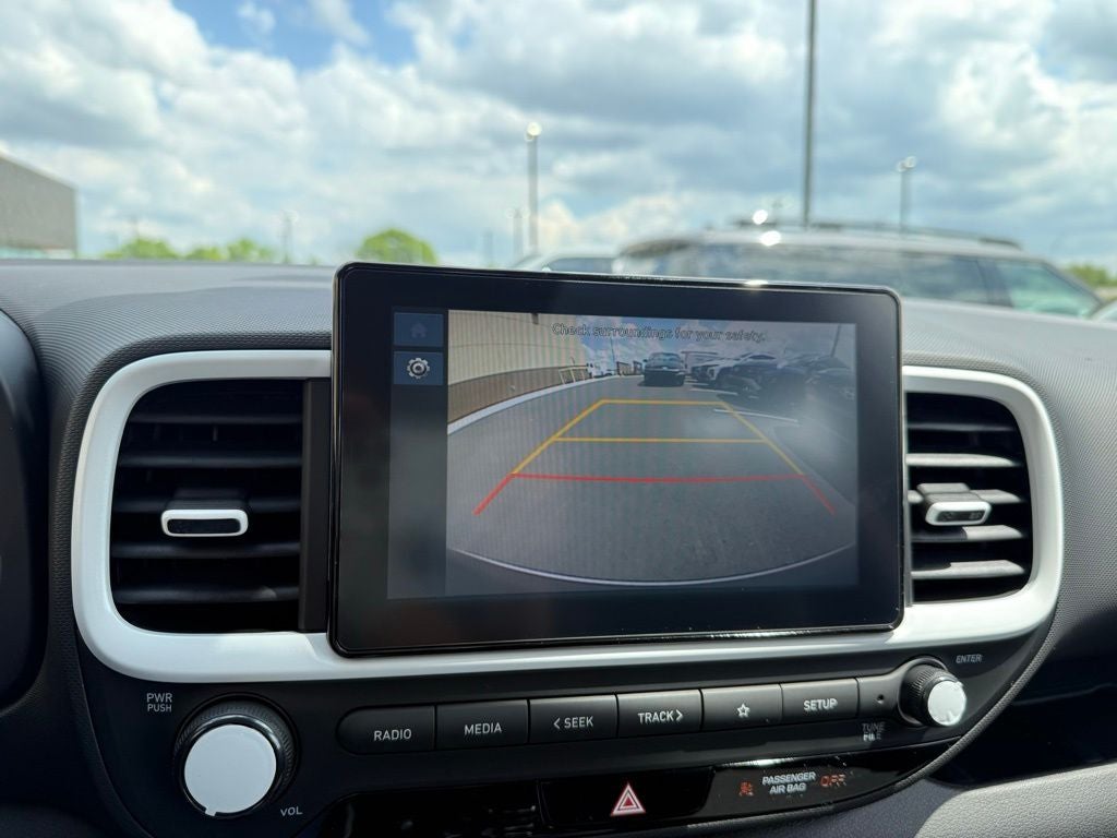 2026 Hyundai VENUE SEL W/Two-Tone Roof