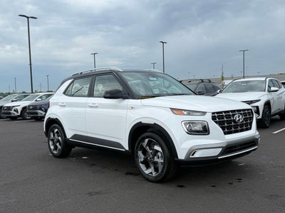 2026 Hyundai VENUE SEL W/Two-Tone Roof