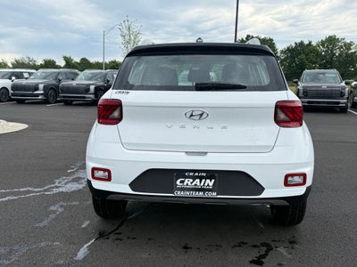 2026 Hyundai VENUE SEL W/Two-Tone Roof